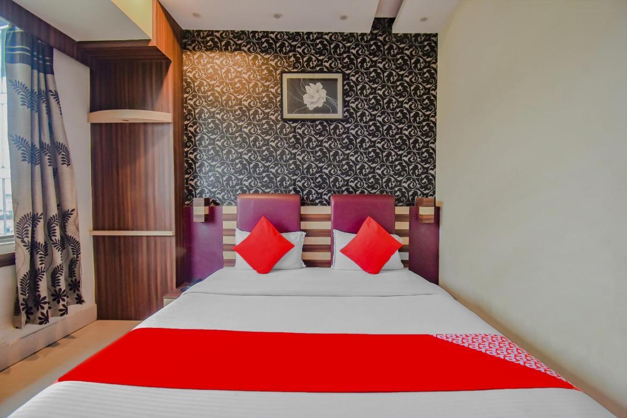 Oyo 1851 Hotel Sefali Deluxe โกลกาตา ภายนอก รูปภาพ