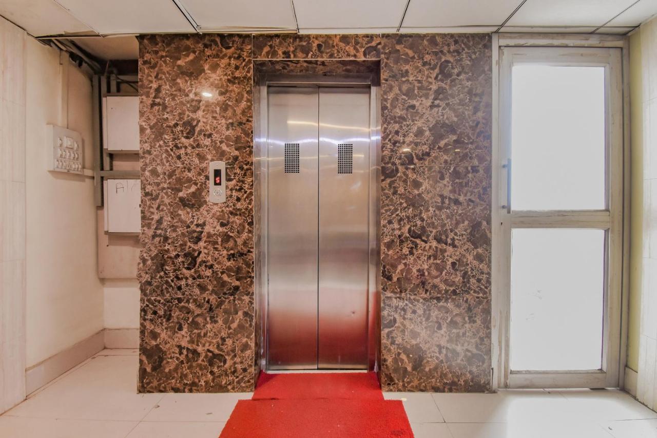 Oyo 1851 Hotel Sefali Deluxe โกลกาตา ภายนอก รูปภาพ
